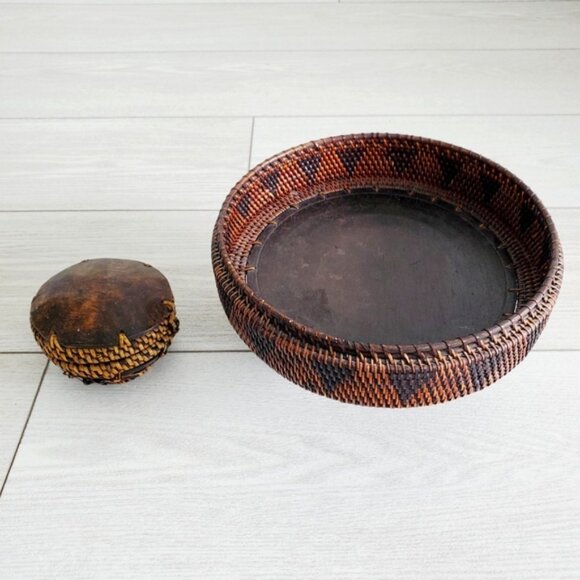 Rare Indonesian Lombok Hand Woven Reed Grass Pedestal Basket Trinket Box Set - Picture 1 of 8
